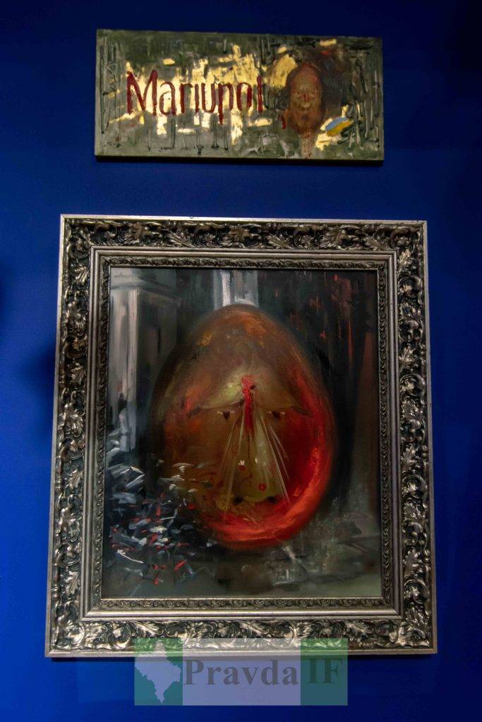 У Франківську відкрили арт проєкт,Відкриття арт проєкту Бог між нами! Переможемо разом!,франківський краєзнавчий музей