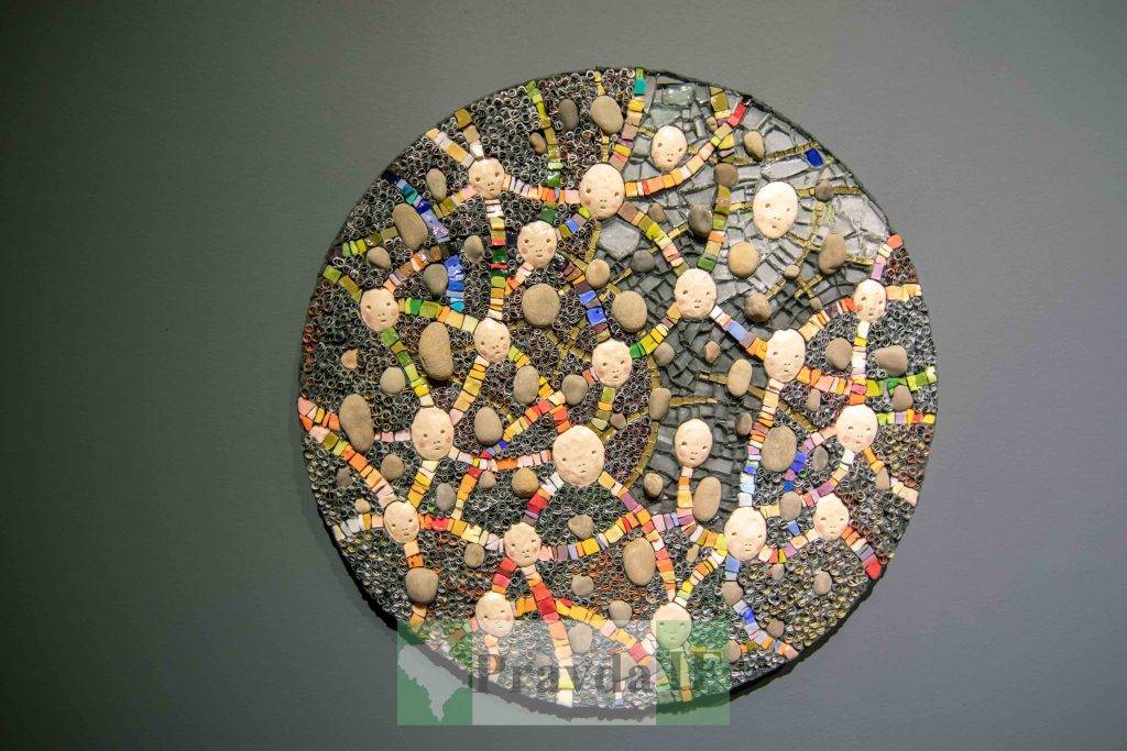 У Франківську відкрили арт проєкт,Відкриття арт проєкту Бог між нами! Переможемо разом!,франківський краєзнавчий музей