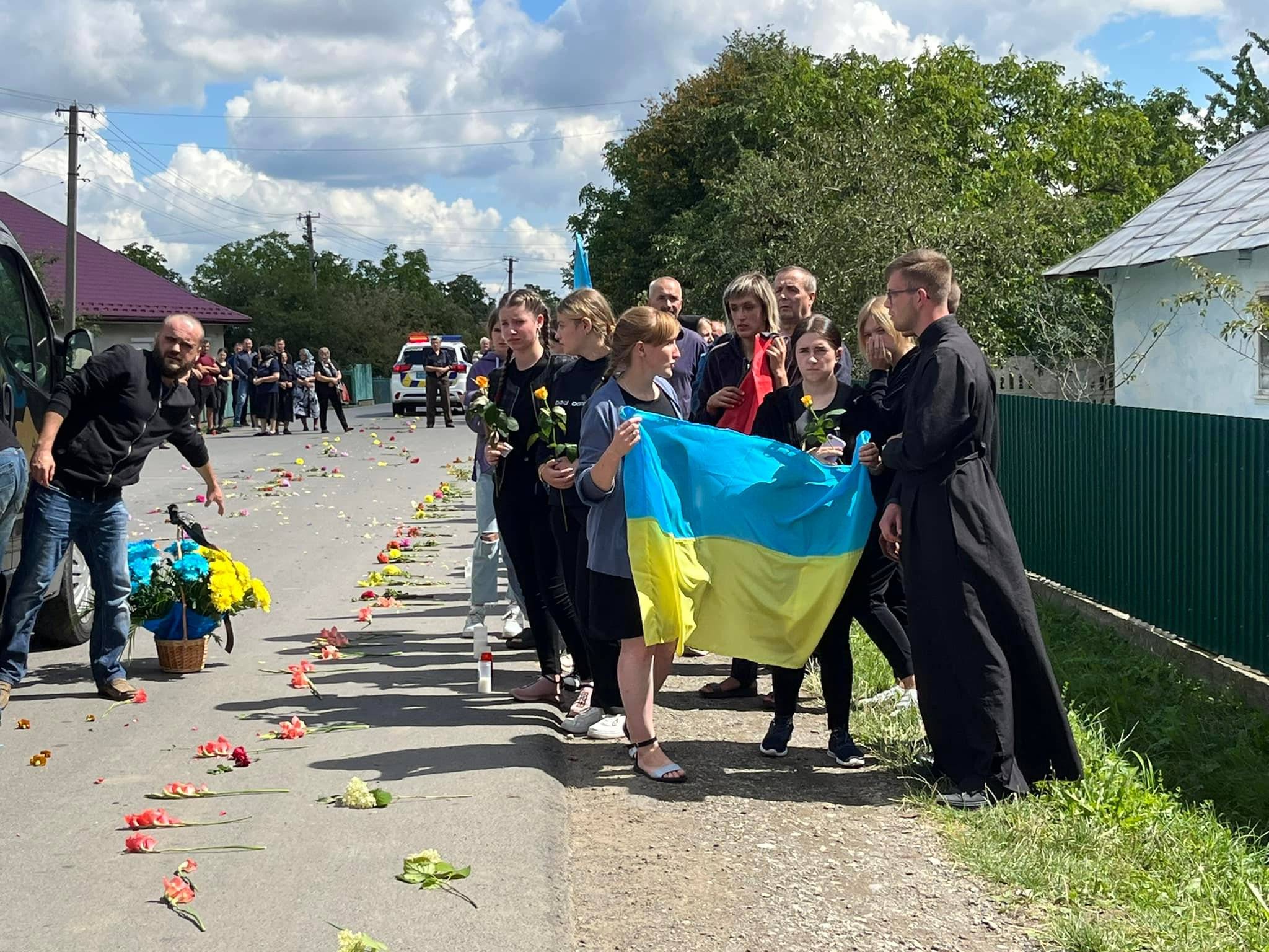 богдан зубко,провели в останню путь,похорон в надвірній