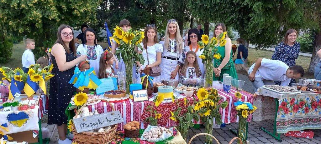 У Ямницькій громаді на благодійній ярмарці зібрали понад 150 000 гривень на потреби ЗСУ