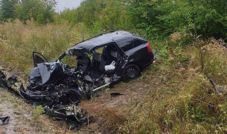 На Тернопільщині у жахливій ДТП загинули двоє молодих прикарпатців