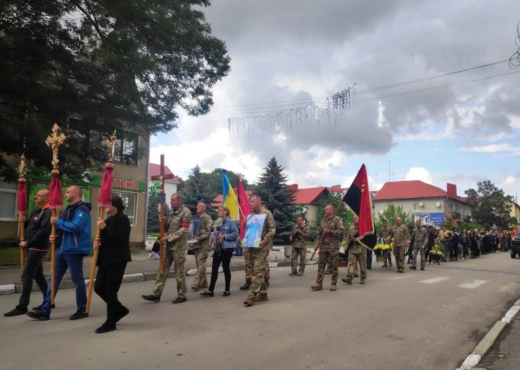 На Франківщині провели в останню дорогу полеглого Героя Василя Мисака