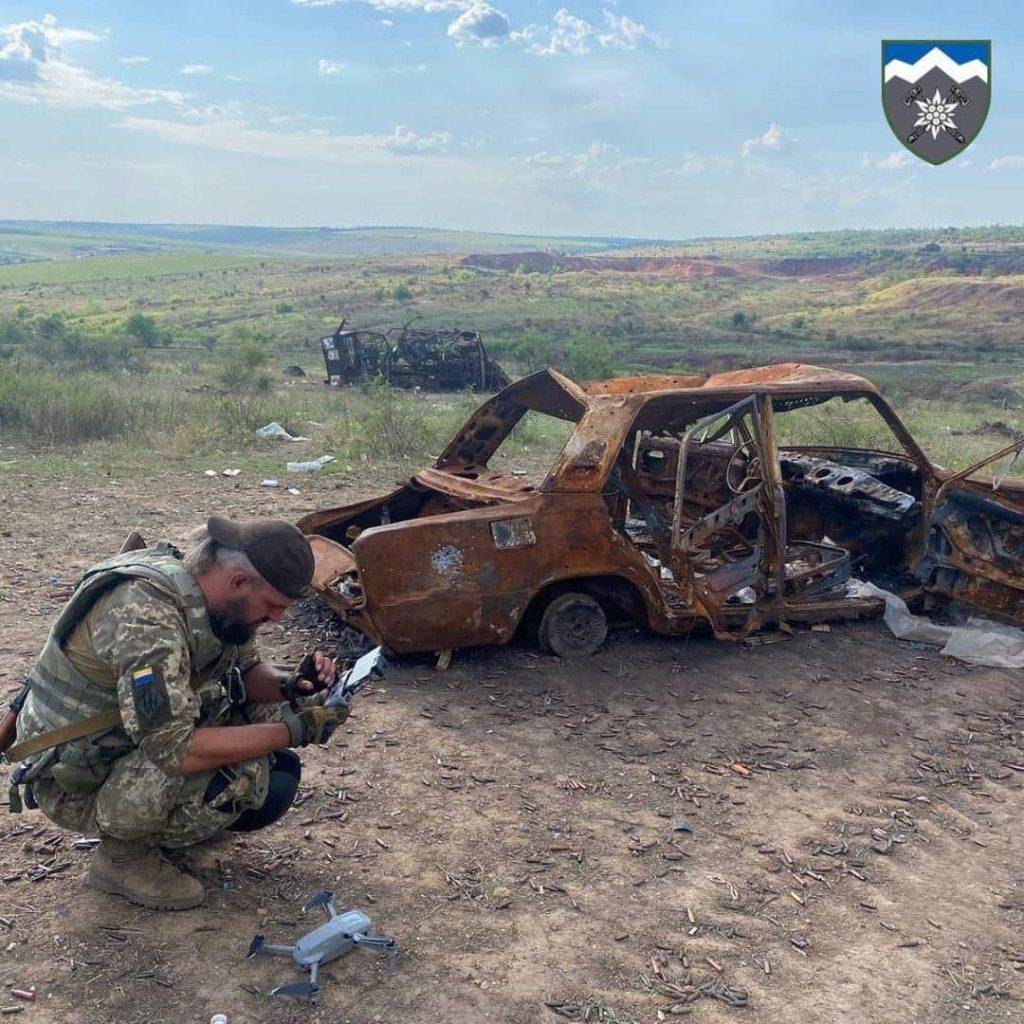 Без пауз і вихідних: як прикарпатські "едельвейси" відточують майстерність на полігоні