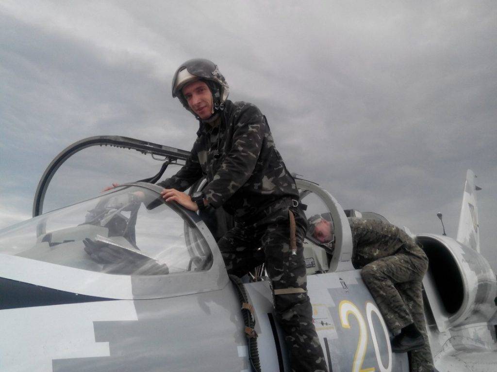 У бою з окупантами загинув кращий військовий льотчик України франківець Антон Листопад