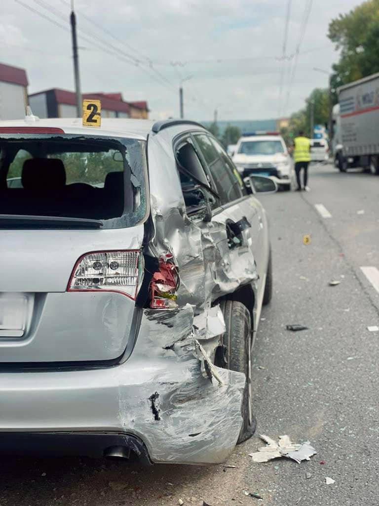 Під Франківськом рейсовий автобус потрапив в ДТП: є потерпілі, серед яких дитина