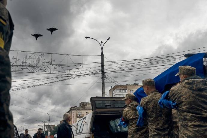 Наша перемога стане найкращим ушануванням пам'яті всіх, хто загинув у цій війні - Зеленський