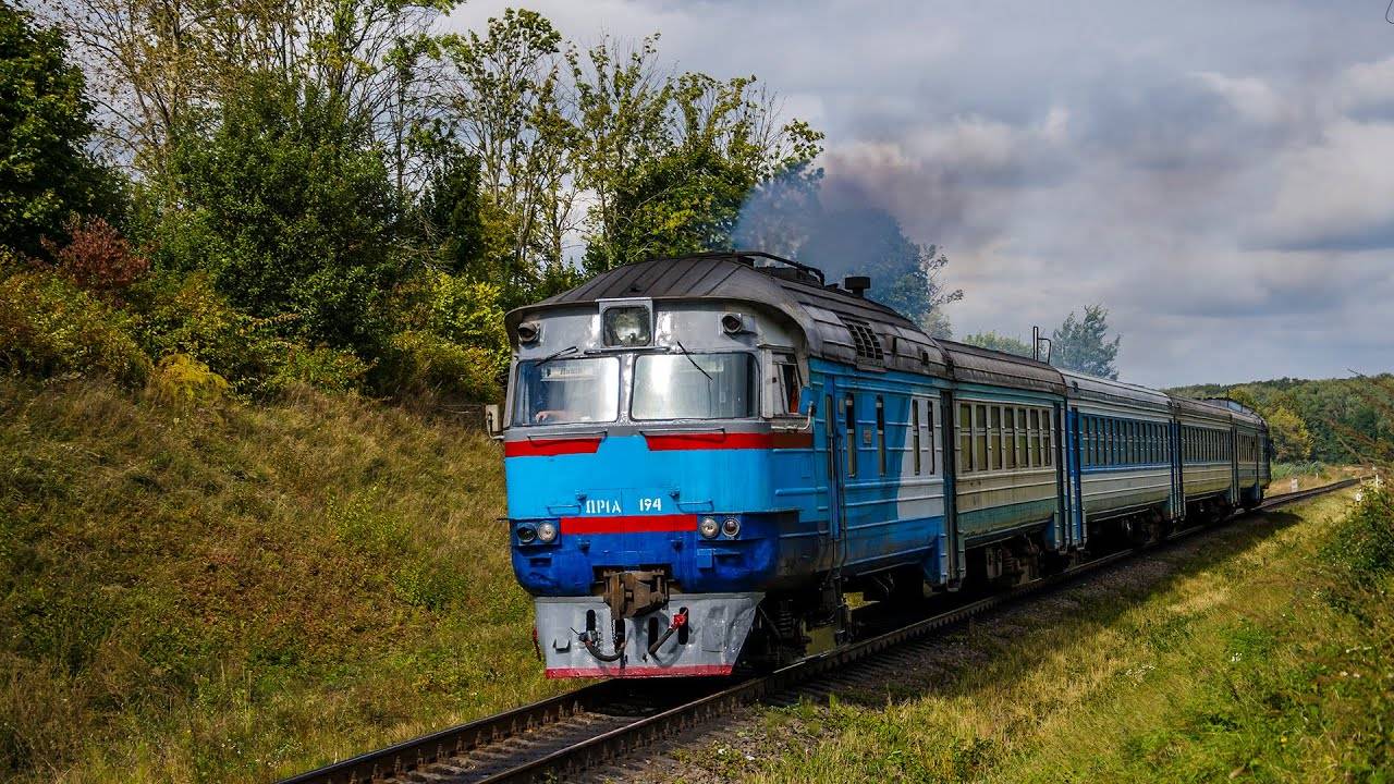 У найближчий тиждень, через ремонти рухомого складу, на Франківщині не курсуватимуть декілька приміських потягів