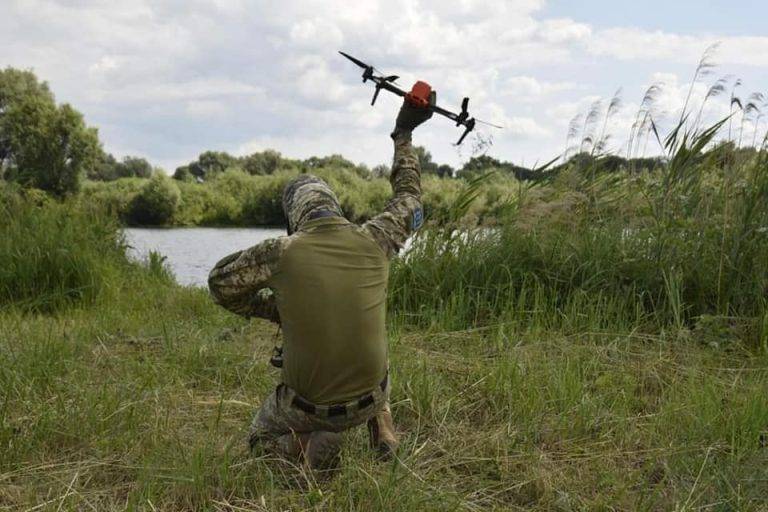 Інтенсивність наступальних дій ворога на частині напрямків істотно знизилась - Генштаб