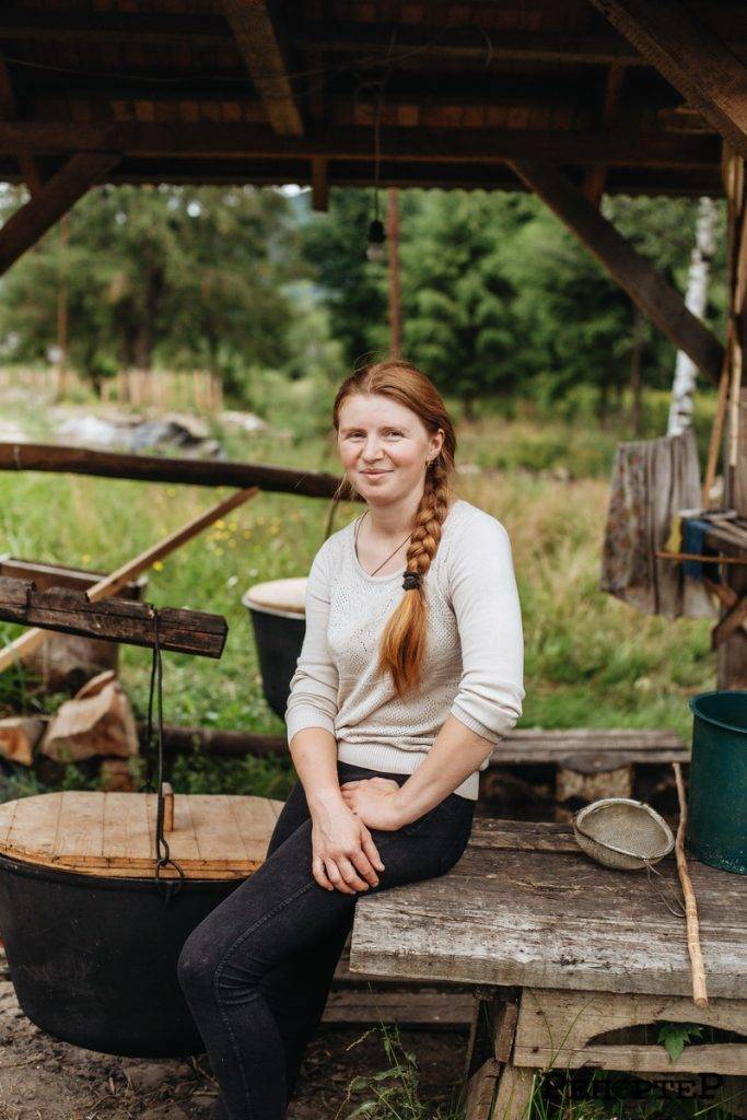 Пригощають по-бойківськи: секрети сироваріння від фермерів Долинщини