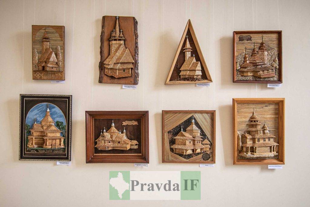 виставка барельєфів Романа Діди,Відкриття виставки Романа Діди Моя Україна,Перемога Барельєф Романа Діди