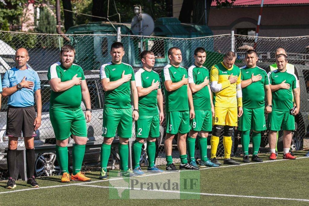 турнір з міні-футболу пам'яті Степана Тарабалки,Відкриття футбольного турніру пам'яті Степана Тарабалки,пілот Степан Тарабалка