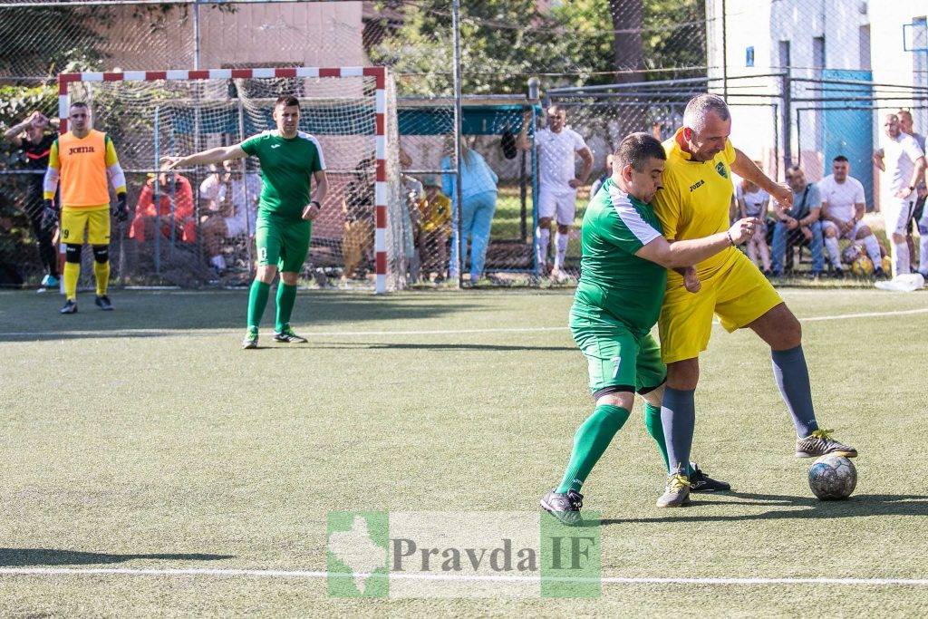 турнір з міні-футболу пам'яті Степана Тарабалки,Відкриття футбольного турніру пам'яті Степана Тарабалки,пілот Степан Тарабалка