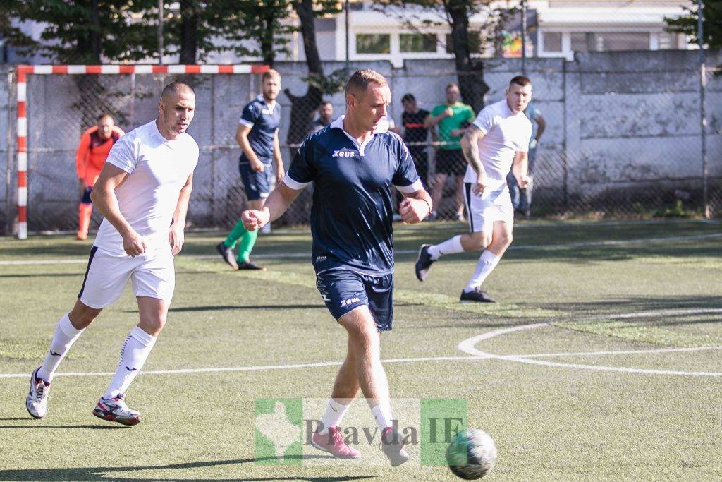 турнір з міні-футболу пам'яті Степана Тарабалки,Відкриття футбольного турніру пам'яті Степана Тарабалки,пілот Степан Тарабалка