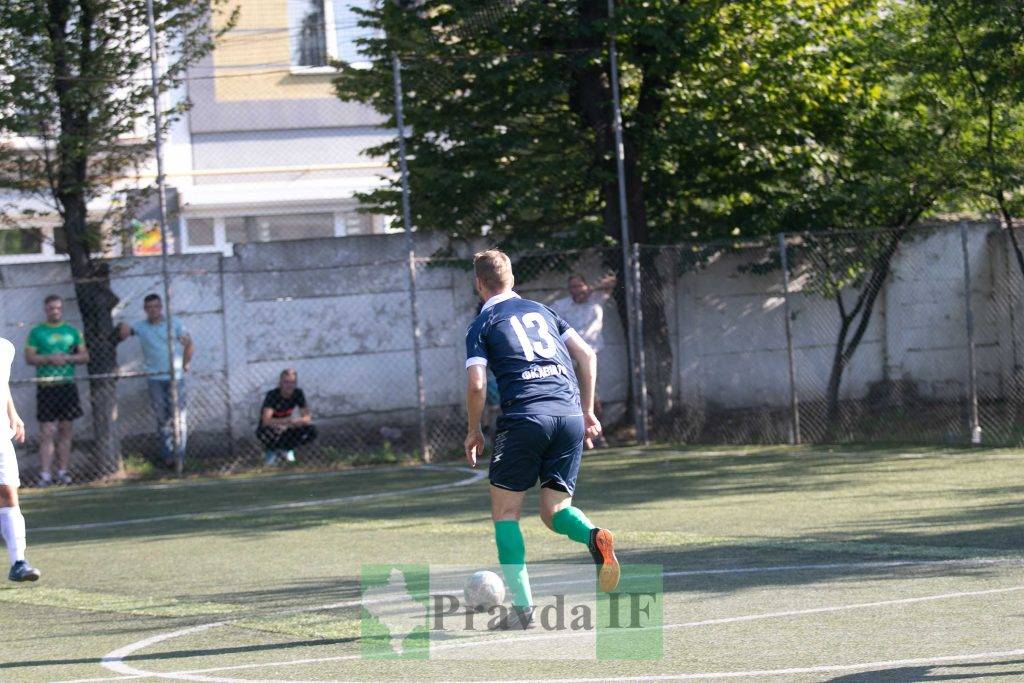 турнір з міні-футболу пам'яті Степана Тарабалки,Відкриття футбольного турніру пам'яті Степана Тарабалки,пілот Степан Тарабалка