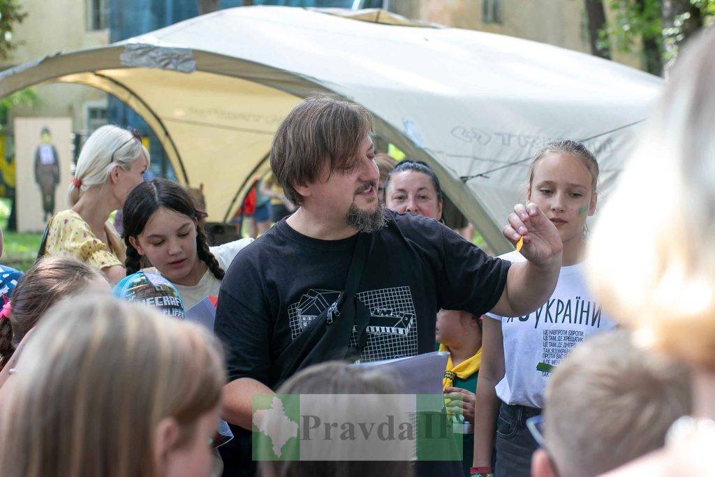 Дитячий ярмарок,Дитячий ярмарок у Франківську,дитячий ярмарок на підтримку зсу