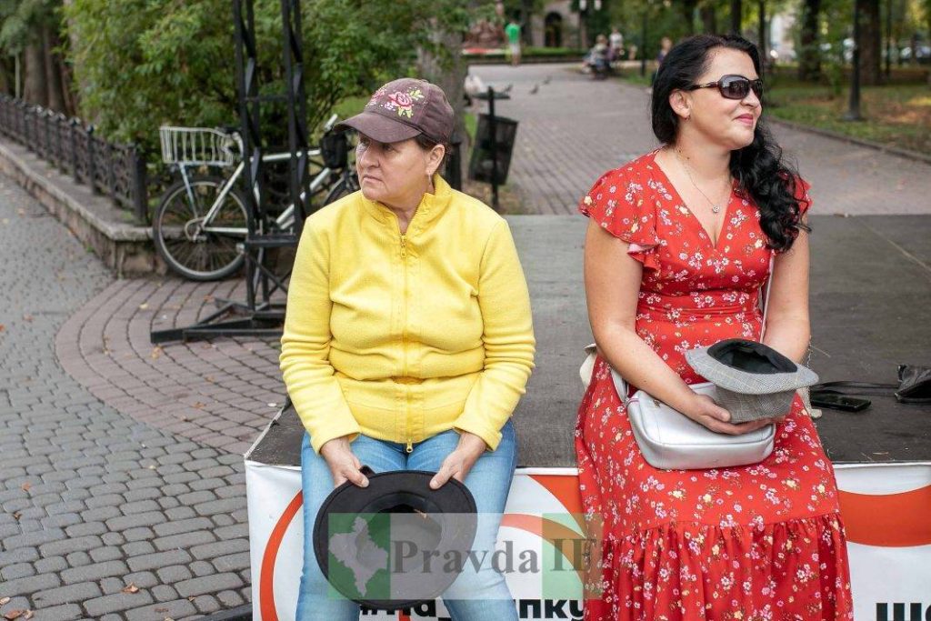 У Франківську таки дозволили проводити благодійні концерти,На шапку,рада оборони