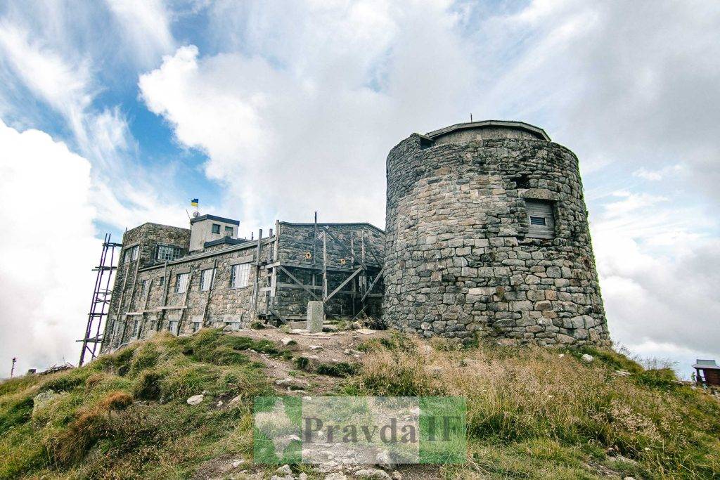 Бій за Україну,Вистава Бій за Україну на горі Піп Іван,вистава на горі піп іван