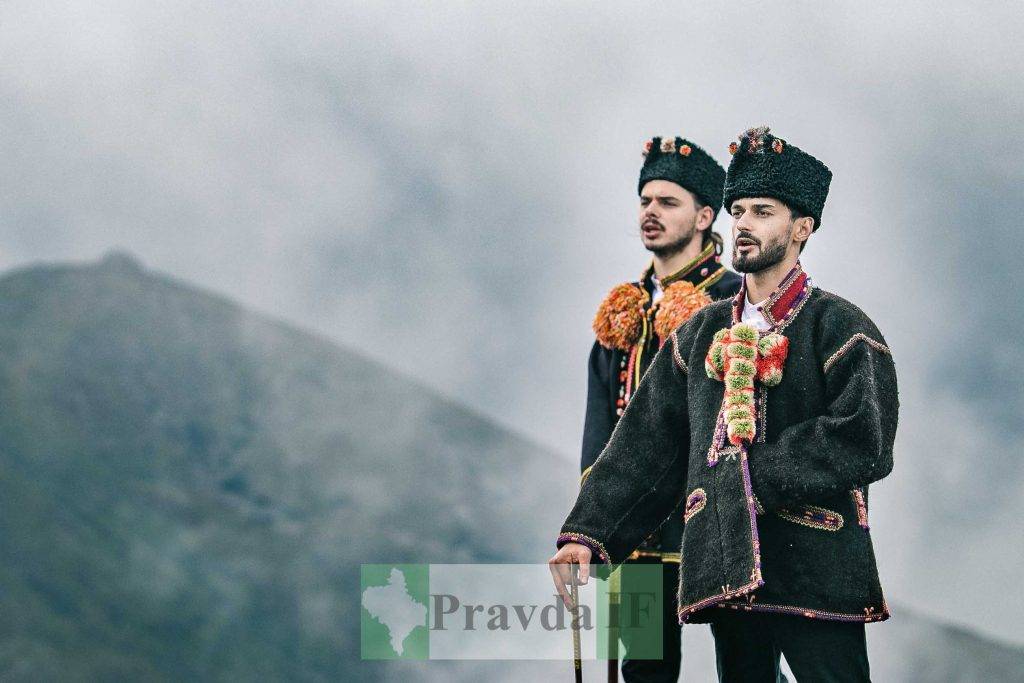 Бій за Україну,Вистава Бій за Україну на горі Піп Іван,вистава на горі піп іван