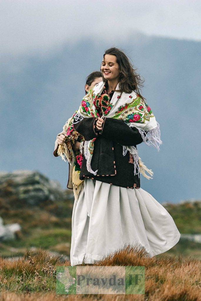 Бій за Україну,Вистава Бій за Україну на горі Піп Іван,вистава на горі піп іван