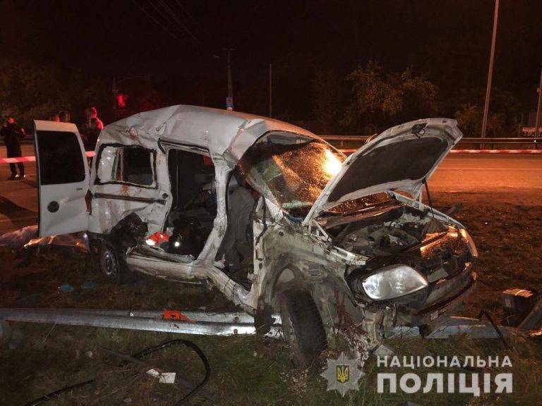 Потужна ДТП за участю військового авто на Львівщині: четверо людей загинули, серед них - дитина