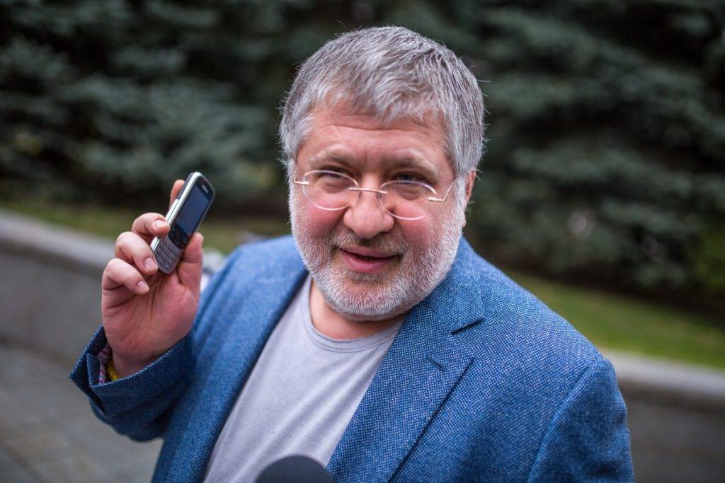 У Коломойського в Буковелі НАБУ провели обшук