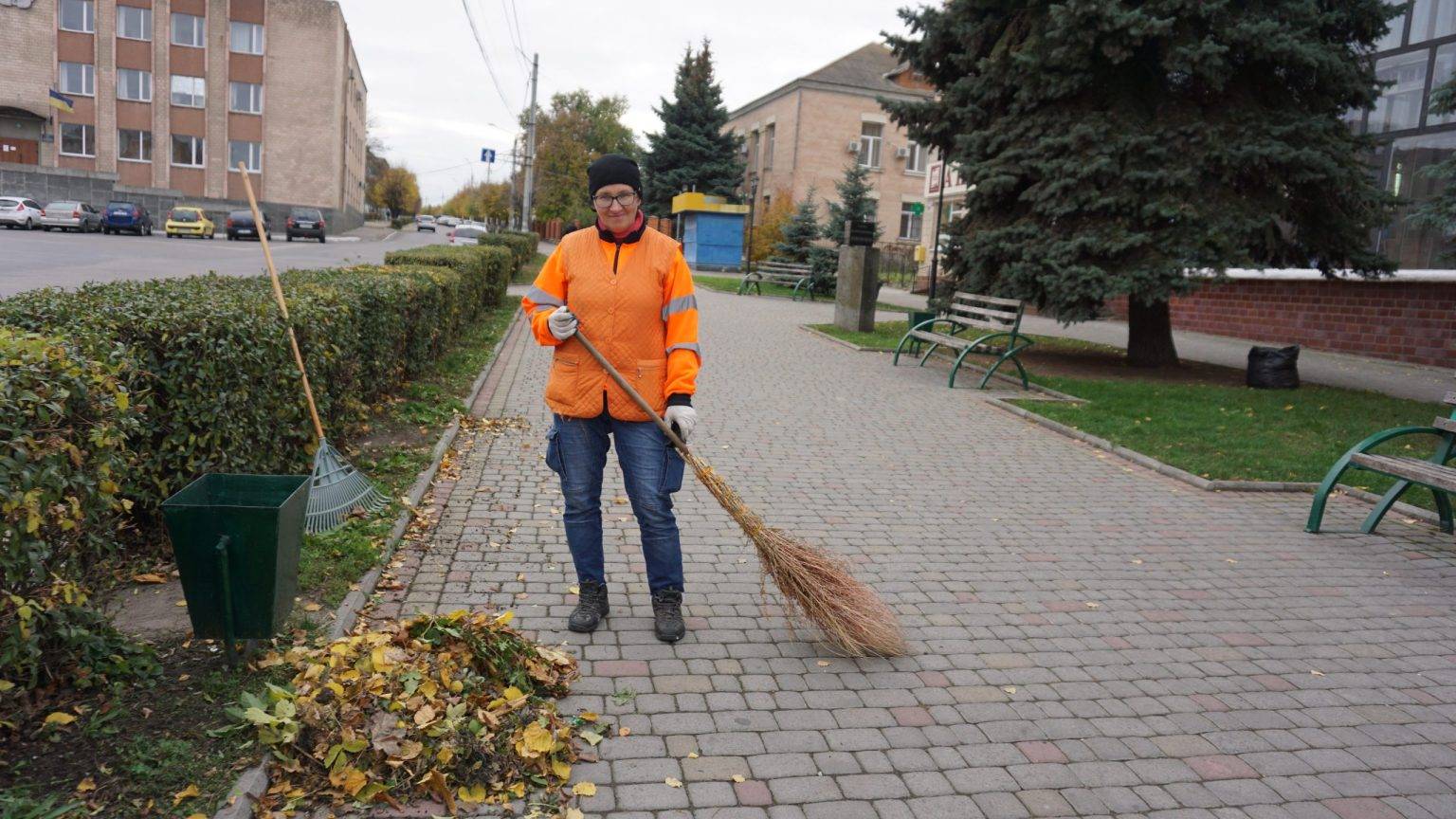 На комунальні підприємства Івано-Франківська шукають працівників