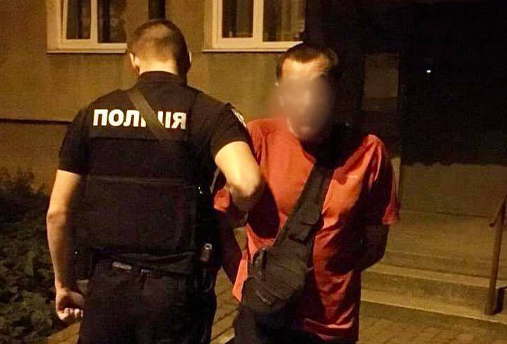 У франківському СІЗО помер чоловік, який раніше порізав дружину і доньку