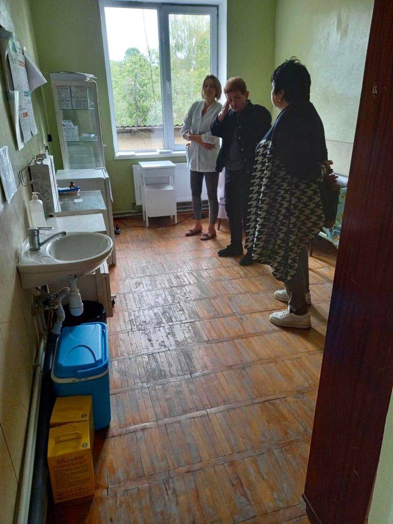 Коронавірус набирає обертів: на Франківщині перевіряють кабінети щеплень