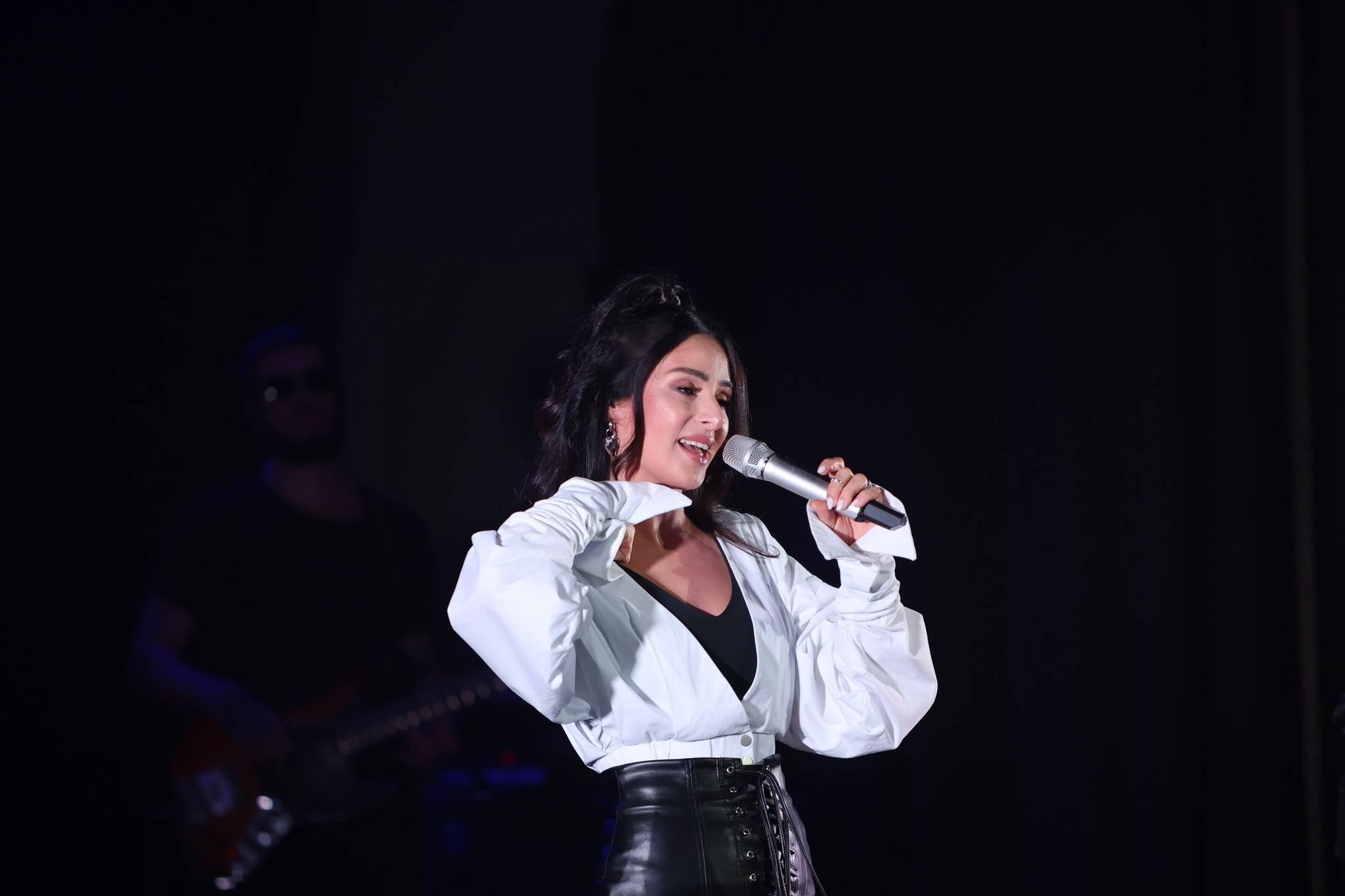 У Франківську з концертом в підтримку ЗСУ виступила Злата Огнєвіч,Злата Огнєвіч,франківська філармонія