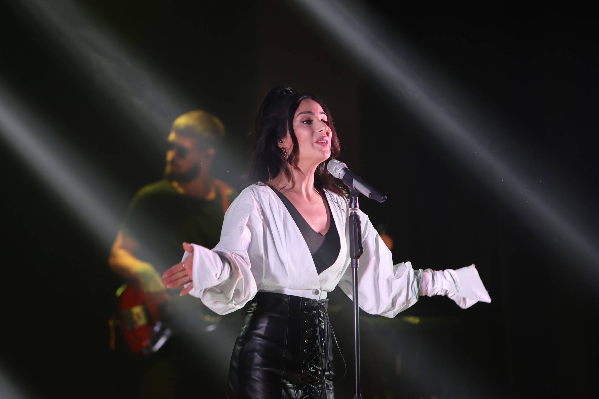 У Франківську з концертом в підтримку ЗСУ виступила Злата Огнєвіч,Злата Огнєвіч,франківська філармонія