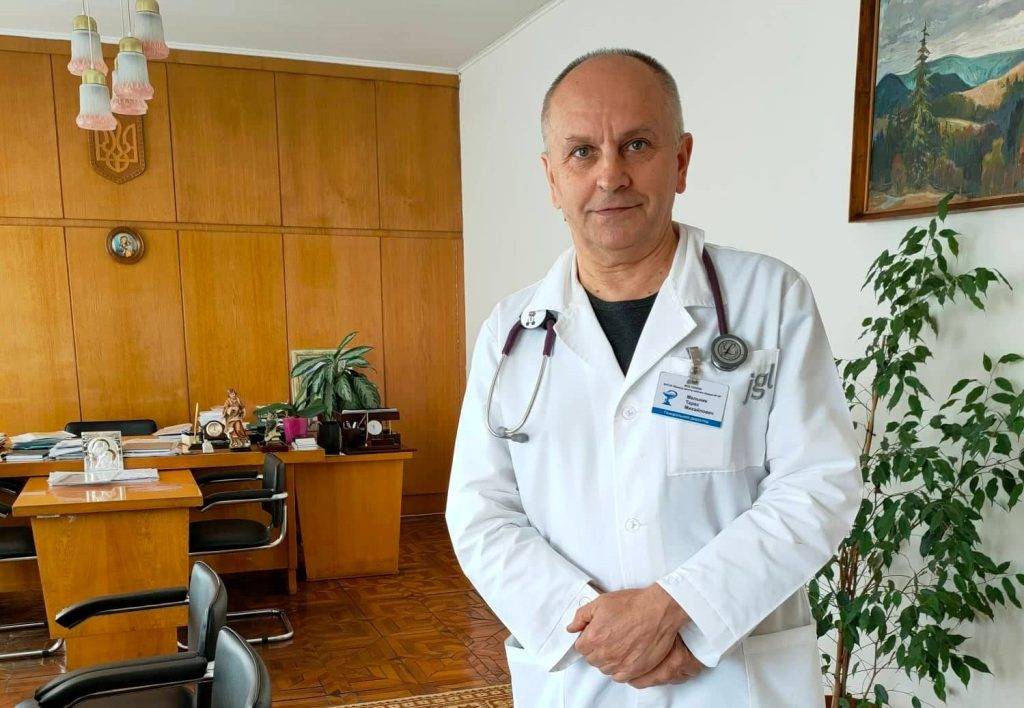 Івано-Франківська обласна дитяча клінічна лікарня шукає спеціалістів
