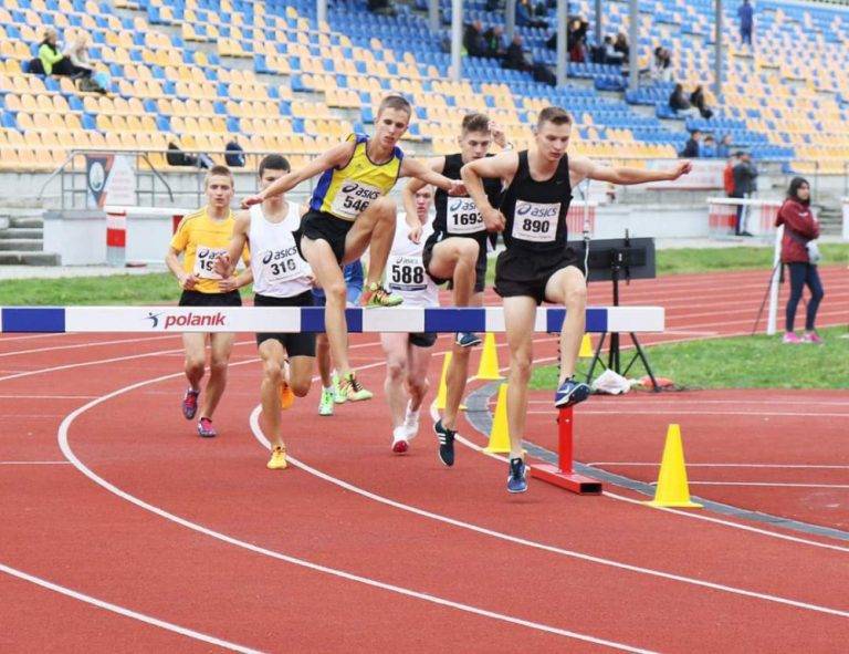 Студент Медуніверситету виборов срібло на чемпіонаті України з легкої атлетики