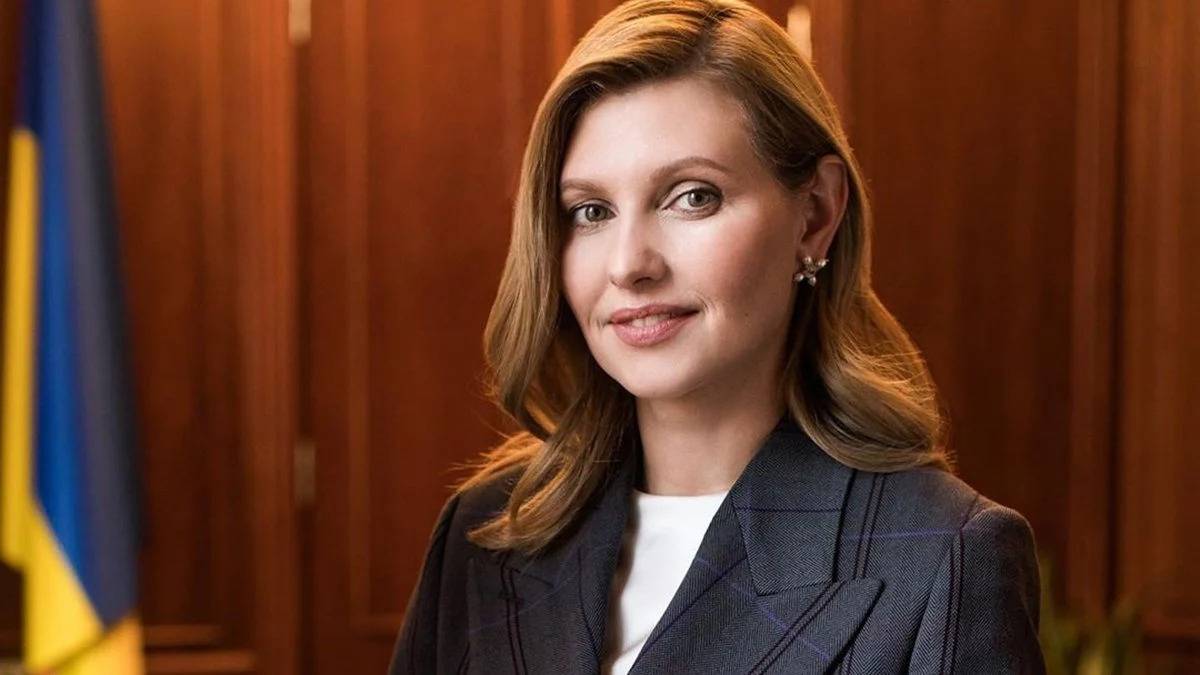 Олена Зеленська вкотре вразила класичним образом