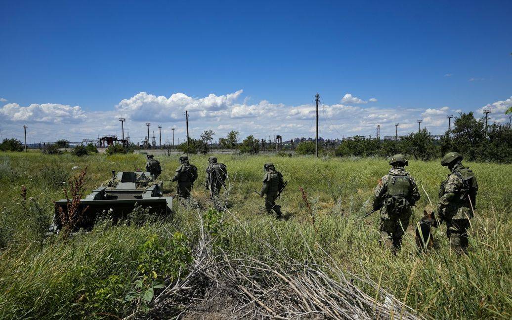 Ворог маневрує військами, імітуючи прибуття резервів - ОК "Південь"