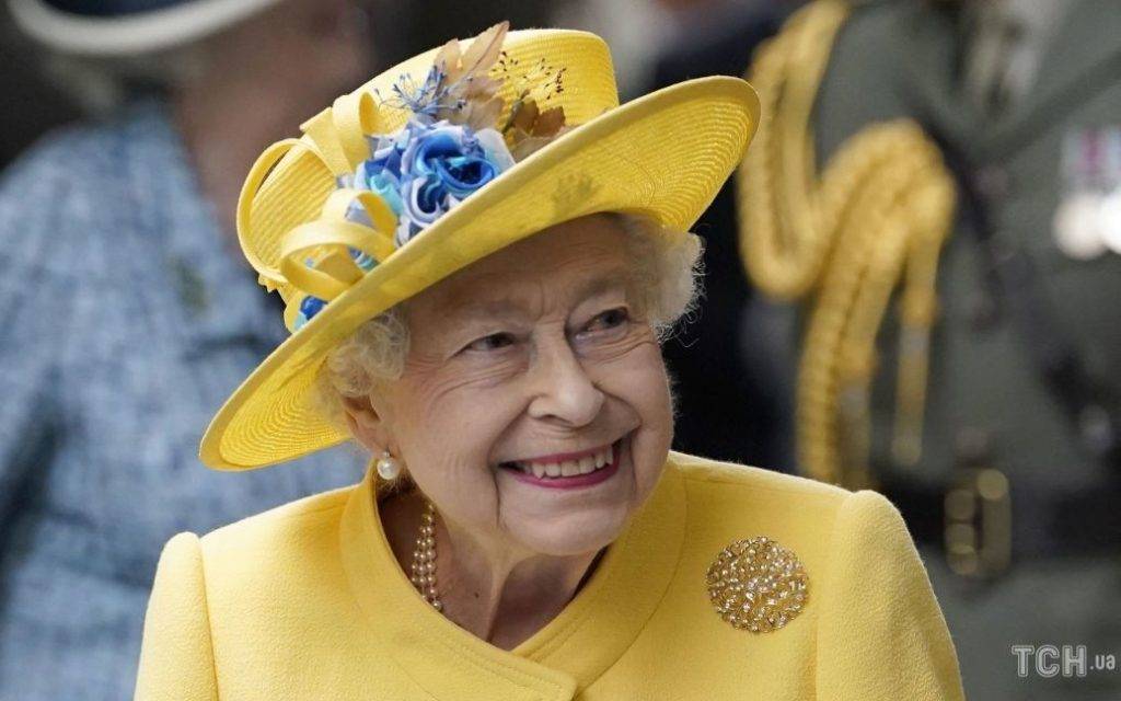 У РФ розповіли, як Єлизавета ІІ "боролася з Бандерою та Шухевичем"