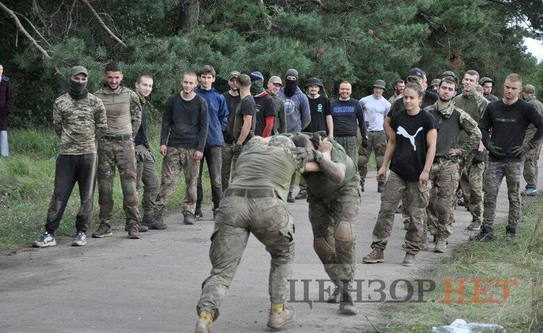 Як проходить відбір добровольців в ССО "Азов"