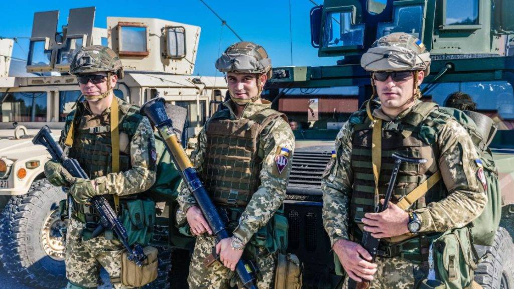 Велика Британія значно розширить програму навчання українських військових