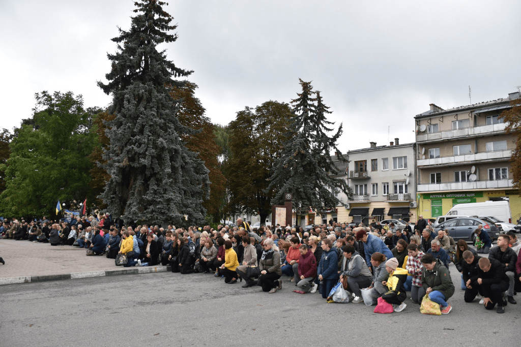 Рогатинщина попрощалася з полеглим Героєм ФОТО