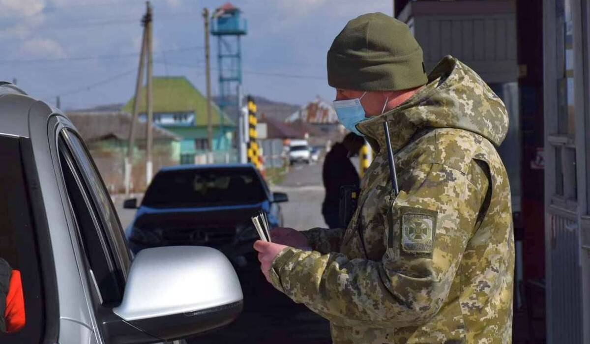 В Україні змінили правила перетину кордону для чоловіків