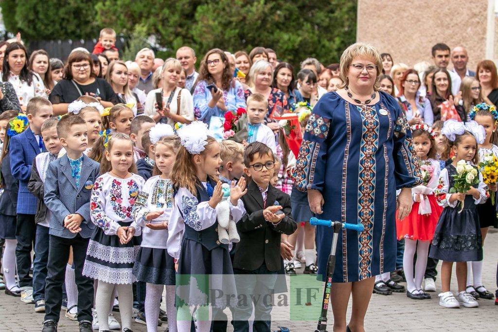 У Франківських школах пролунав перший дзвоник