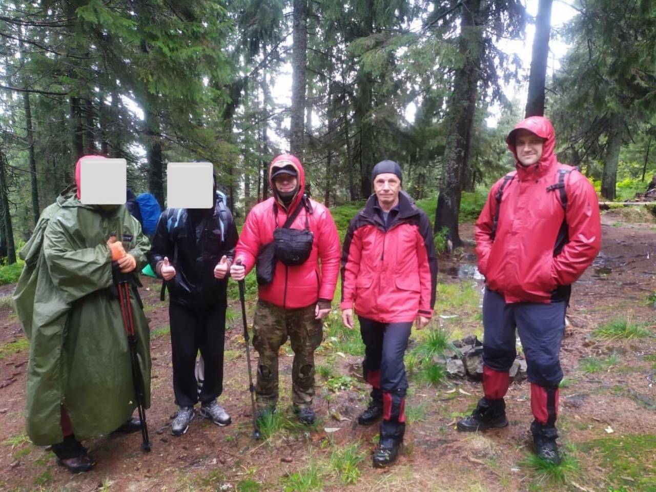 Рятувальники розшукали двох чоловіків, що заблукали дорогою на Пожижевську