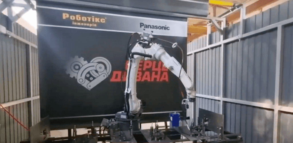 На Франківщину переїхало підприємство, що виготовляє роботів-зварювальників
