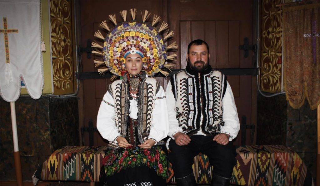 На Коломийщині відтворили весільний стрій молодят початку 19 століття 