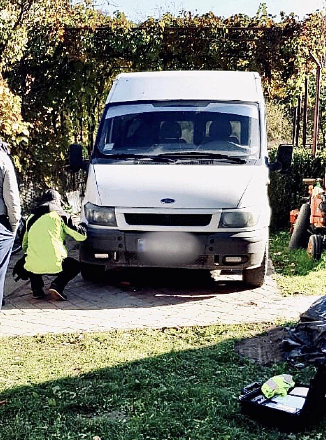 На Коломийщині водій буса смертельно травмував пішохода та втік з місця ДТП