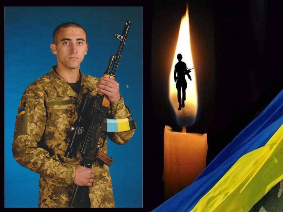 До Болехова прямує траурний кортеж із тілом Романа Ринзака: небайдужих просять віддати шану гідному сину України