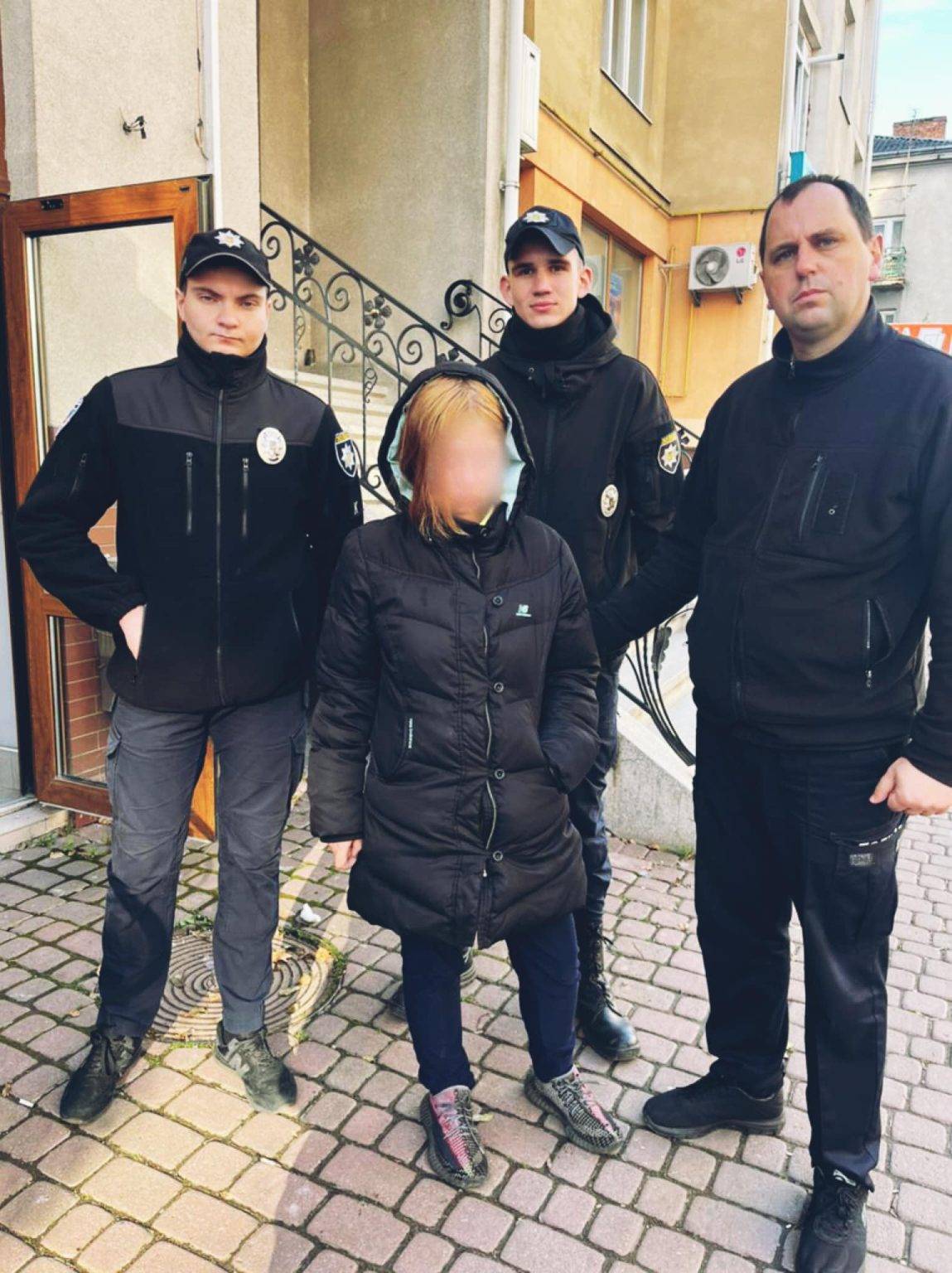 Поліція розшукала зниклу напередодні неповнолітню мешканку Франківська