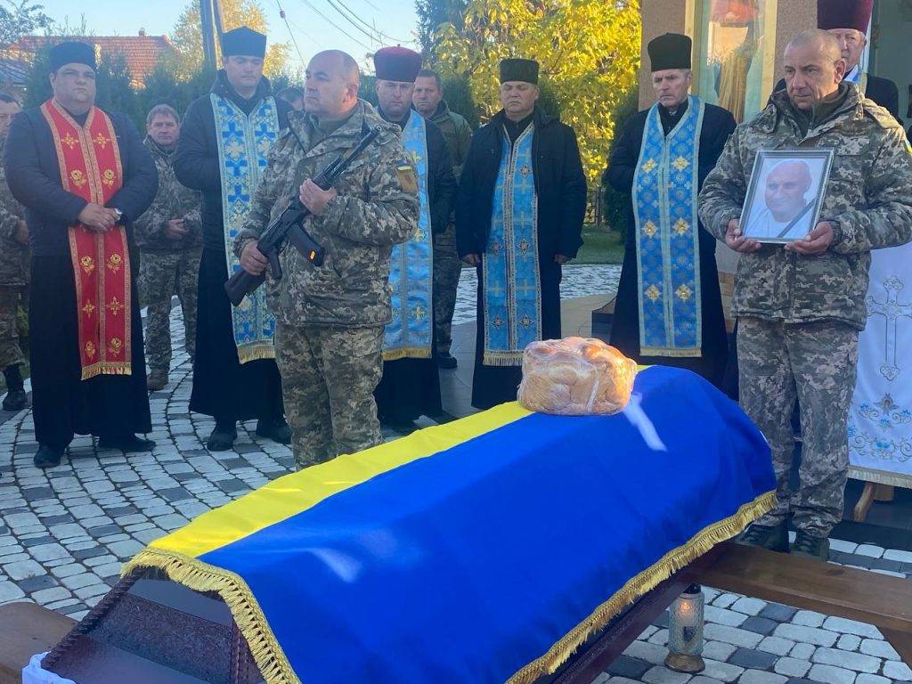 Городенківська громада віддала шану Герою Дмитру Дяківу