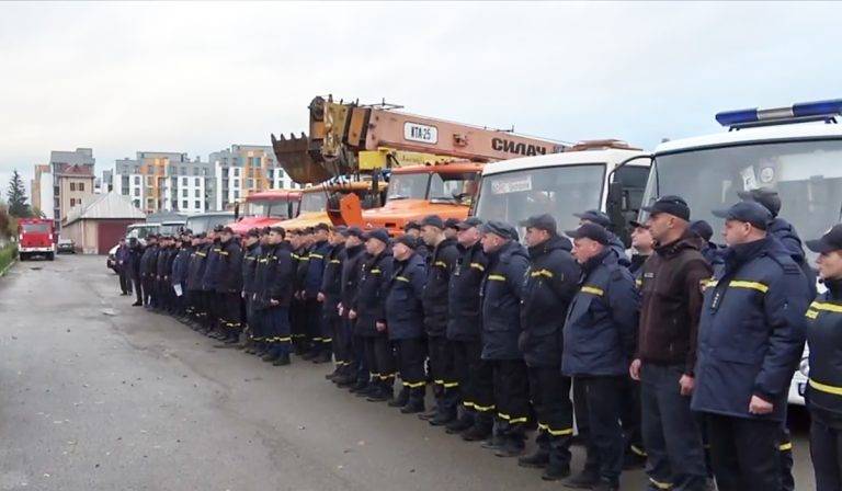 Рятувальники з Франківщини поїхали працювати в деокуповану Харківщину