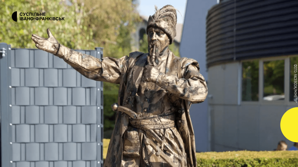 Франківським акторам-мімам заборонили писати слово "війна" на фестивалі у Нідерландах