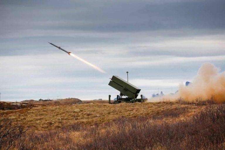 В Україну уже прибули ЗРК NASAMS і Aspide